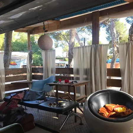 Camping Vintage Camper - And Ibiza *
